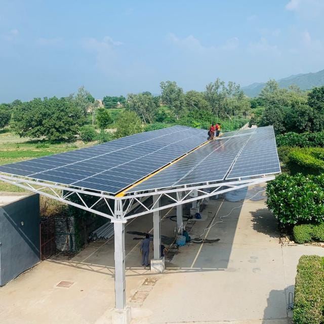 Rooftop solar carport installation at Hotel Mana, Ranakpur, Rajasthan